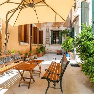  Appartement Queen House Italie