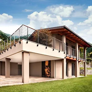 https://residence-caffe-maya.it-lombardy.com