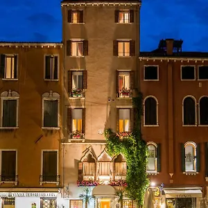 Santo Stefano Hotel
